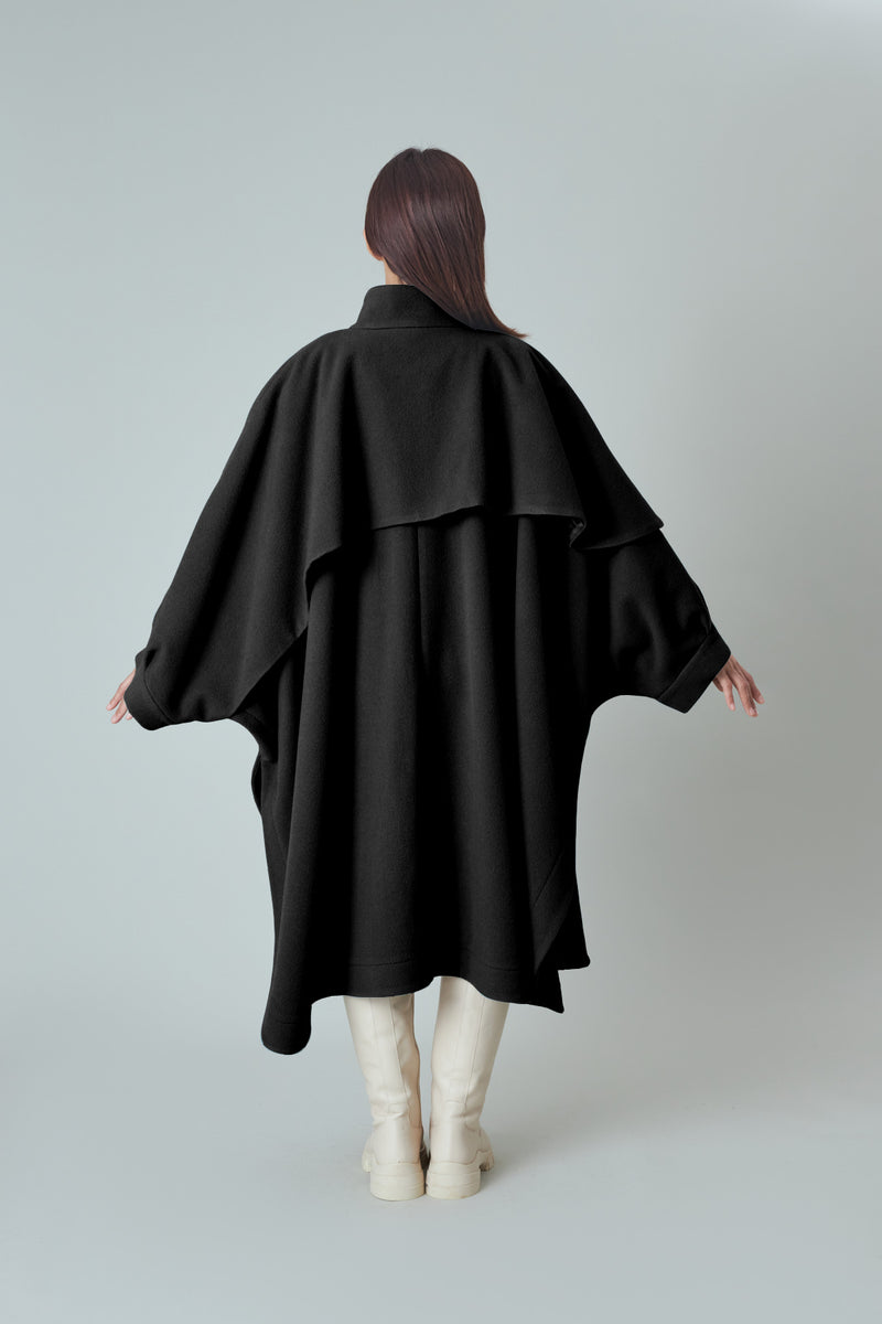 Cape Coat Black – WRINN OFFICIAL