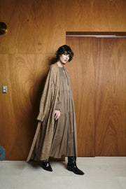 Pintuck One-Piece Moca