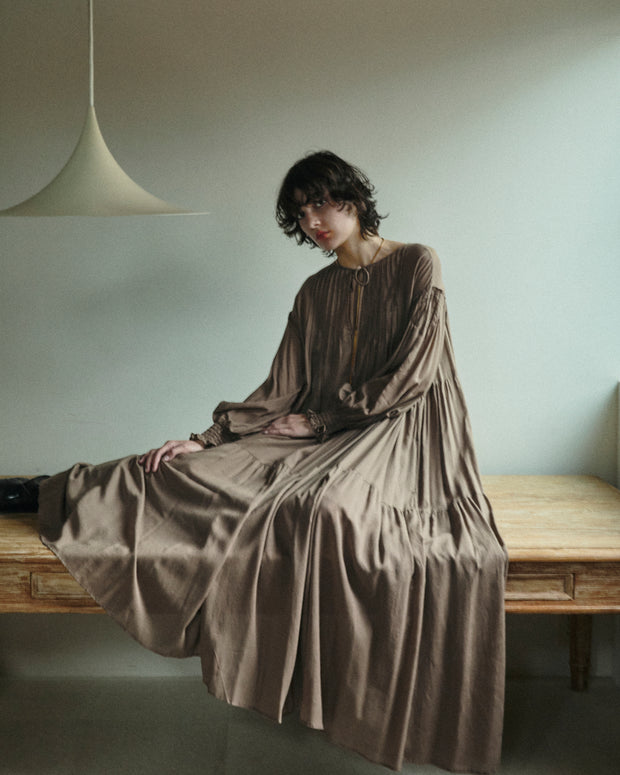 Pintuck One-Piece Moca