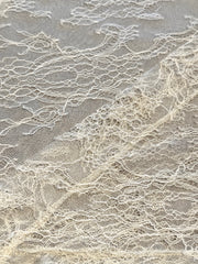 【先行予約】レーススカーフ White