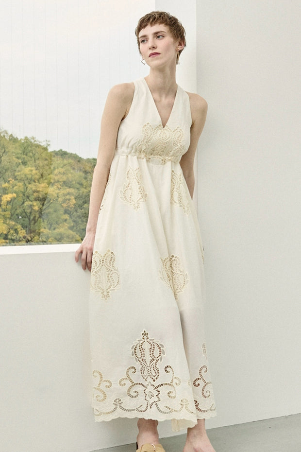 【先行予約】刺繍レースドレス Off White