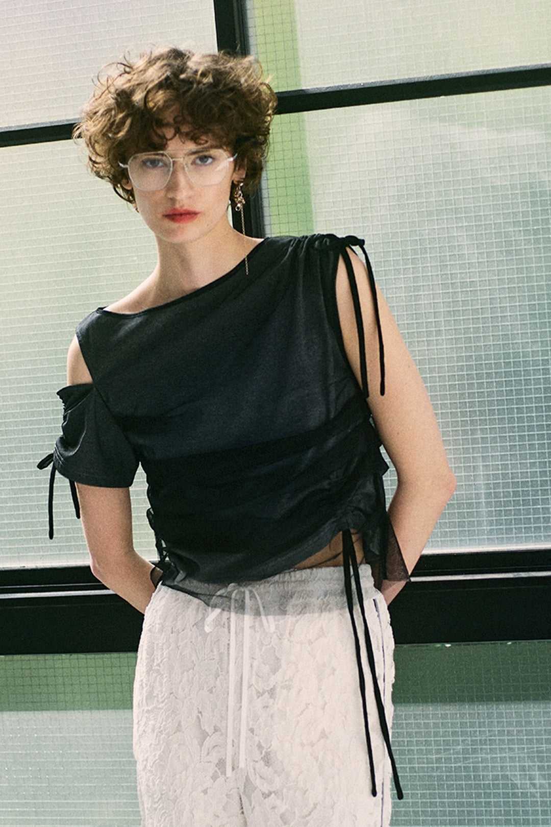Asymmetry Tulle Top Black – WRINN OFFICIAL