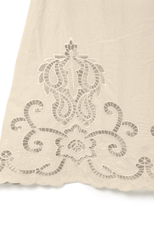 【先行予約】刺繍レースドレス Off White