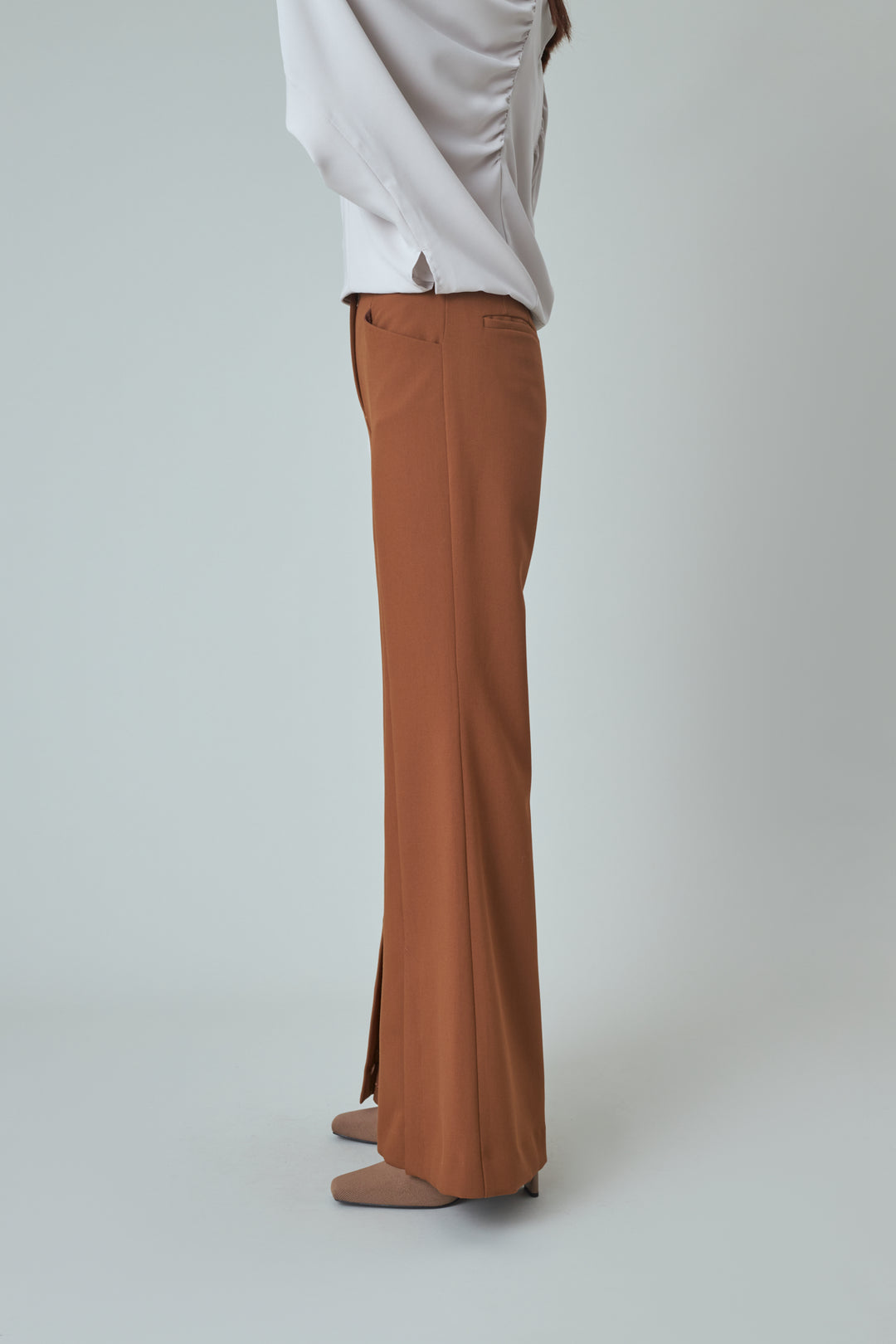 Flared Pants Camel – WRINN OFFICIAL